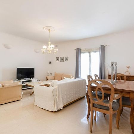 70/2- Spacious & Charming 3 Bedroom Apt In Sliema Esterno foto